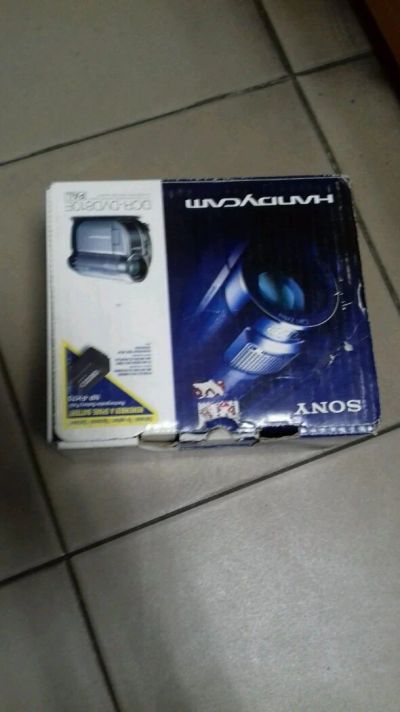 Лот: 12366544. Фото: 1. Видеокамера Sony dcr-dvd 810e... Видеокамеры