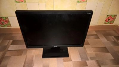 Лот: 8659273. Фото: 1. Монитор Acer V-193W. ЖК-мониторы