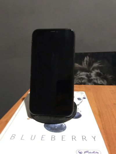 Лот: 21770603. Фото: 1. iPhone 11 64gb. Смартфоны