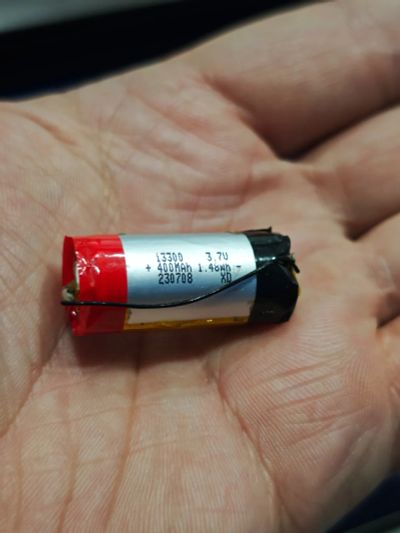 Лот: 25763128. Фото: 1. Аккумулятор 13300 400mah б/у. Батарейки, аккумуляторы, элементы питания