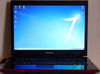 Лот: 16191004. Фото: 1. Ноутбук Samsung R560. Ноутбуки