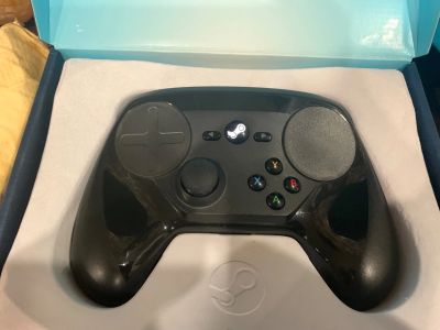 Лот: 15179781. Фото: 1. Steam controller. Аксессуары для игровых приставок, консолей, геймпады