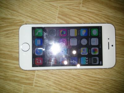 Лот: 5709323. Фото: 1. Iphone 5s обмен. Смартфоны