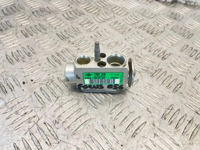 Лот: 25305315. Фото: 1. клапан кондиционера Ford Focus... Двигатель и элементы двигателя