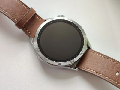 Лот: 22180732. Фото: 1. Смарт часы Huawei Watch GT 4. Смарт-часы, фитнес-браслеты, аксессуары
