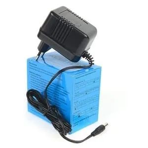 Лот: 22979976. Фото: 1. БПС 12v-1А (штекер 5,5*2,5) Robiton... Зарядные устройства, блоки питания для бытовой техники