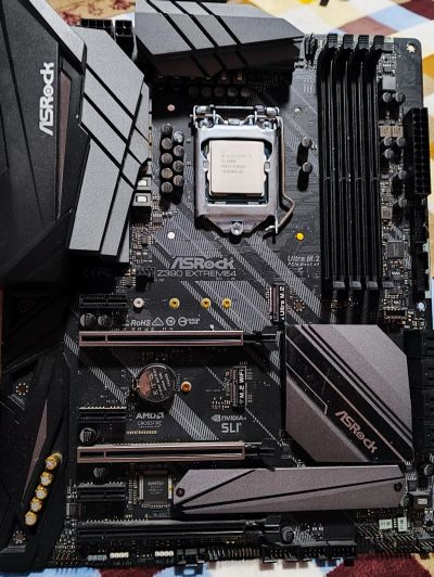 Лот: 19977578. Фото: 1. Материнская плата ASRock z390... Материнские платы