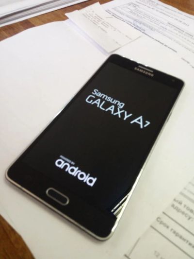 Лот: 7364471. Фото: 1. Cмартфон Samsung galaxy A7 SM-A700F... Смартфоны