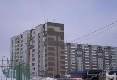 Лот: 2186123. Фото: 1. Сдам в аренду 4-х комнатную (можно... Квартиры, студии