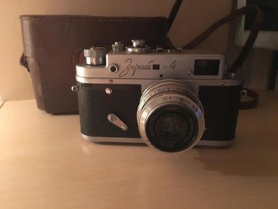 Лот: 9281077. Фото: 1. Зоркий 4. Плёночные дальномерные, шкальные