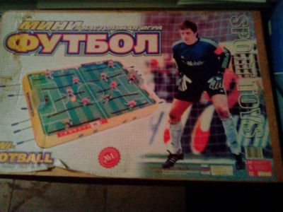 Лот: 8092321. Фото: 1. Продам мини-настольную игру (футбол... Детские настольные игры