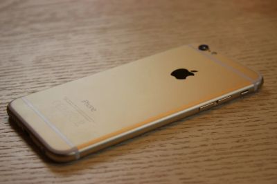 Лот: 6796845. Фото: 1. Iphone 6 64g. Смартфоны