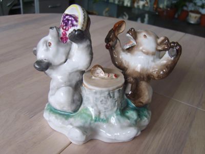 Лот: 4796511. Фото: 1. статуэтка, чернильница, мишки... Фарфор, керамика