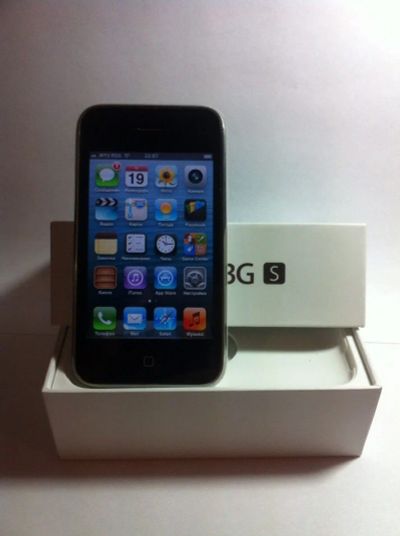 Лот: 3527785. Фото: 1. Iphone 3GS 16Gb Белый. оригинал... Смартфоны