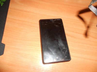 Лот: 4980486. Фото: 1. Lumia 820 (сломан дисплей). Смартфоны