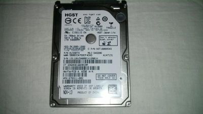 Лот: 4833798. Фото: 1. HDD 1 Tb SATA 6Gb/s Hitachi Travelstar... Жёсткие диски (HDD)