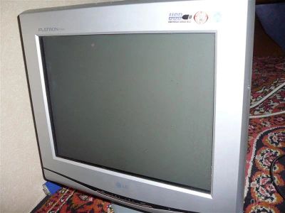 Лот: 2035250. Фото: 1. LG Flatron F700P. ЭЛТ-мониторы