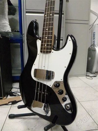 Лот: 2648249. Фото: 1. Fender Jazz Bass Made in Japan. Гитары