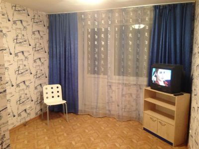 Лот: 3800956. Фото: 1. Сдам 1-комн. 9 мая 65. Квартиры, студии