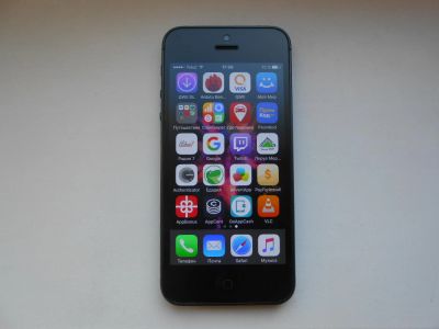 Лот: 6979776. Фото: 1. iPhone 5 16GB Black состояние... Смартфоны
