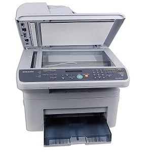 Лот: 5044187. Фото: 1. MФУ Samsung scx-4521f в отличном... МФУ и копировальные аппараты