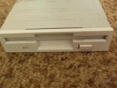 Лот: 2159080. Фото: 1. Floppy-привод Samsung SFD-321B. Приводы CD, DVD, BR, FDD