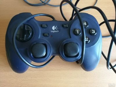 Лот: 15665168. Фото: 1. Геймпад Logitech Dual Action Gamepad. Рули, джойстики