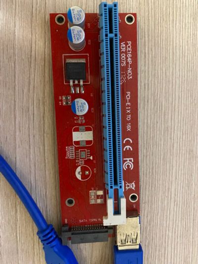 Лот: 19492180. Фото: 1. Райзер SATA PCI-E 1x to 16x ver... Шлейфы, кабели, переходники