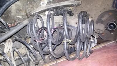 Лот: 5606298. Фото: 1. пружины задние subaru traviq xm220... Ходовая, подвеска, рулевое управление