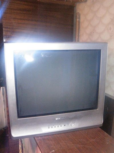 Лот: 3342540. Фото: 1. Телевизор Samsung 21" модель cs-21n11f1q. Телевизоры