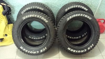 Лот: 8188556. Фото: 1. Bridgestone Зимние шины /ш\165... Шины
