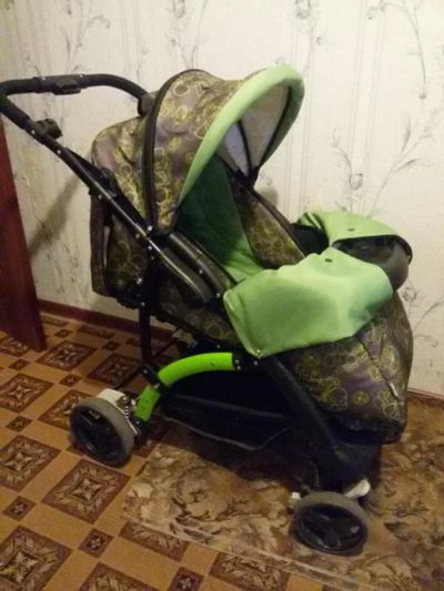 Лот: 6851099. Фото: 1. Продам прогулочную коляску. Коляски