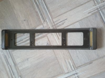 Лот: 20568242. Фото: 1. Номерная рамка автомобильная. Другое (автозапчасти)