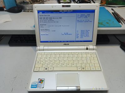 Лот: 25337296. Фото: 1. Нетбук Eee pc 900. Ноутбуки