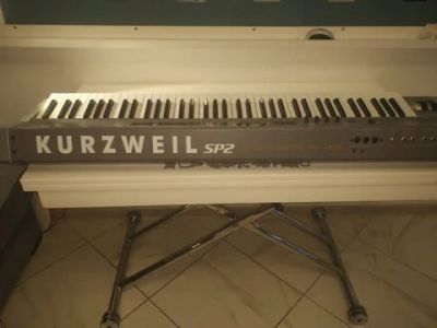 Лот: 11743186. Фото: 1. Синтезатор Kurzweil SP2. Клавишные