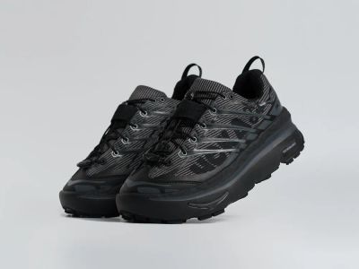 Лот: 25373622. Фото: 1. Кроссовки Hoka One One. Кеды, кроссовки, слипоны