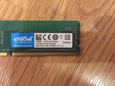 Лот: 12776815. Фото: 1. Оперативная память DDR4 4gb 2400. Оперативная память