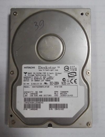 Лот: 9368686. Фото: 1. Жесткий диск Hitachi 82.3 Gb HDS722580VLAT20... Жёсткие диски (HDD)