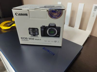Лот: 20555847. Фото: 1. Canon eos m50 mark ii. Цифровые зеркальные