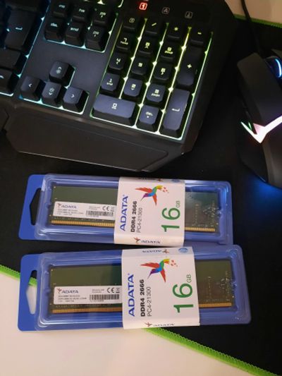 Лот: 18725098. Фото: 1. 32Gb (2x16Gb) DDR4 A-Data Premier... Оперативная память