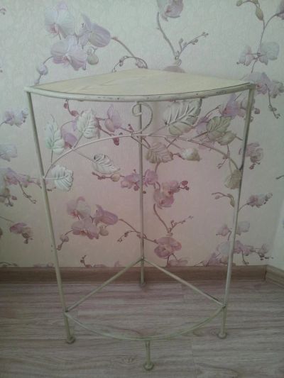 Лот: 8032941. Фото: 1. Винтажная подставка для цветов. Подставки и полки для цветов