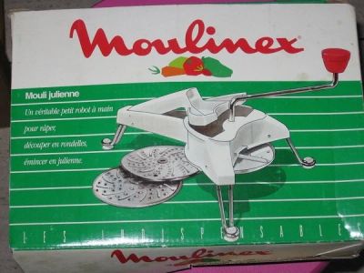 Лот: 7673453. Фото: 1. Запчасти от ручной терки Moulinex. Запчасти для остальной бытовой техники