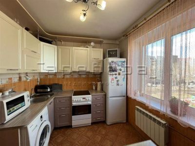 Лот: 20077183. Фото: 1. 2-комнатная квартира на ул. 9... Квартиры, студии