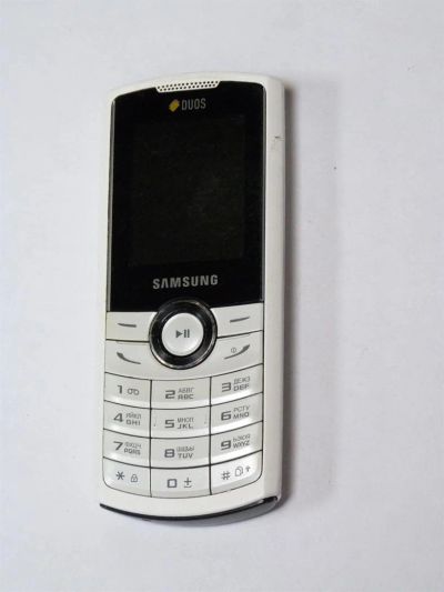 Лот: 3358600. Фото: 1. Samsung e 2232. Кнопочные мобильные телефоны