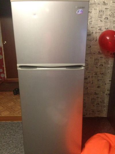 Лот: 8754759. Фото: 1. Холодильник Samsung RT37mbss1... Холодильники, морозильные камеры