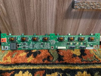Лот: 25527527. Фото: 1. Инвертор Toshiba 32LV703R. Запчасти для телевизоров, видеотехники, аудиотехники