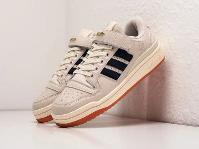 Лот: 24977604. Фото: 1. Кроссовки Adidas Forum Low. Кеды, кроссовки, слипоны