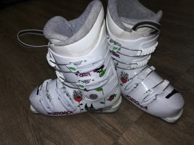 Лот: 15112955. Фото: 1. Горнолыжные ботинки детские. Ботинки