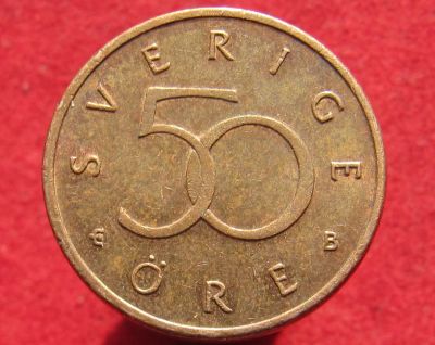 Лот: 16917314. Фото: 1. Швеция 50 эре, 2001г. Европа