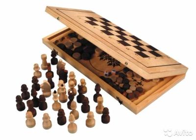 Лот: 7438833. Фото: 1. Игра три в одном (шашки, шахматы... Детские настольные игры
